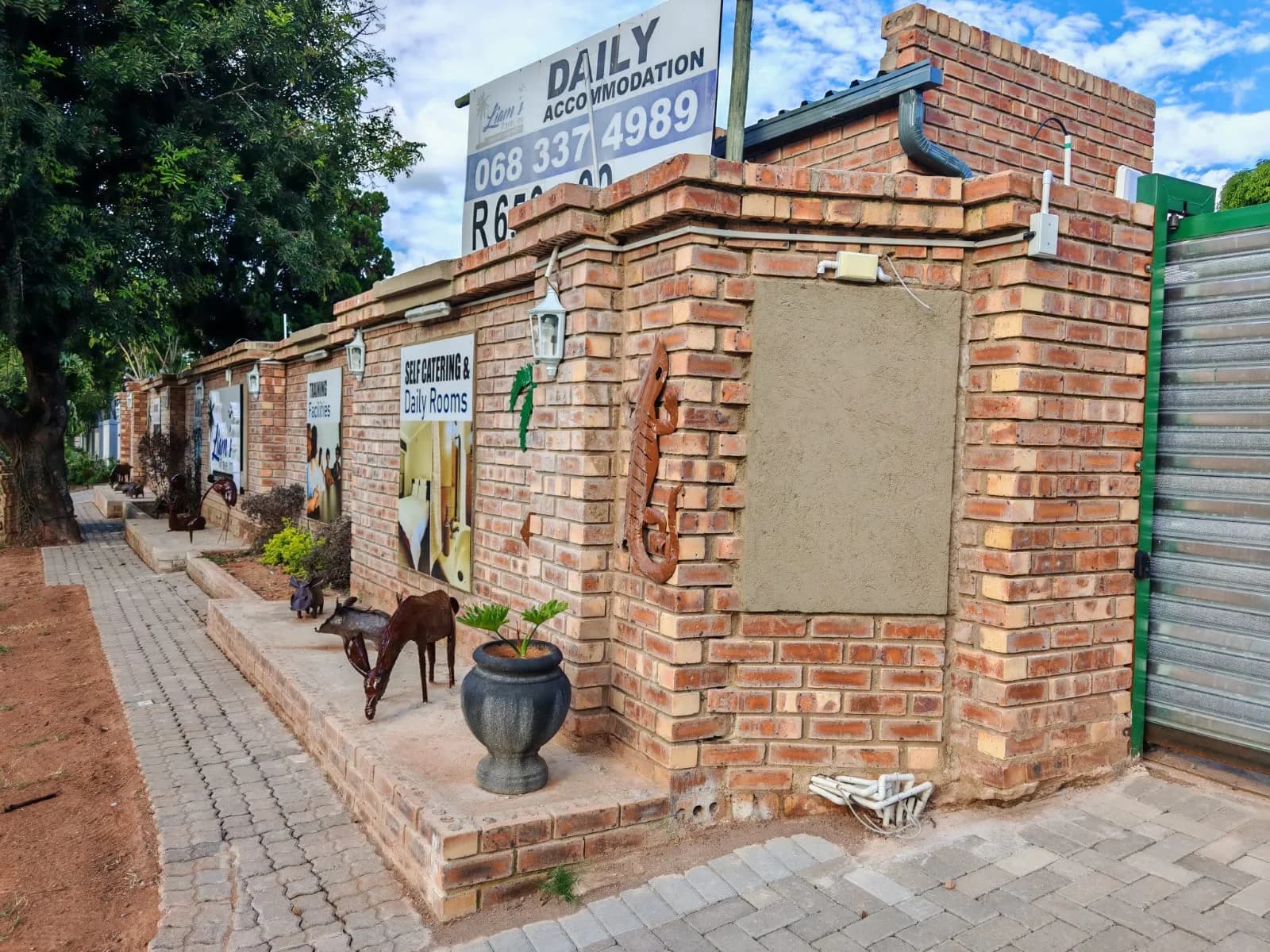 Liam Travel Inn — Nelspruit, SO cover photo