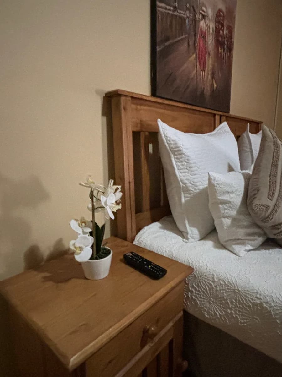 Emzini Guesthouse, Bloemfontein, ZA — gallery photo 5